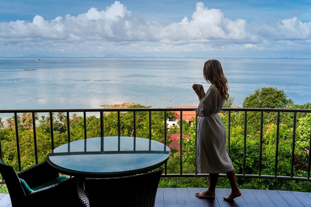 Aerial view of Sunset Hill Koh Phangan's Boutique Viewpoint Resortpool